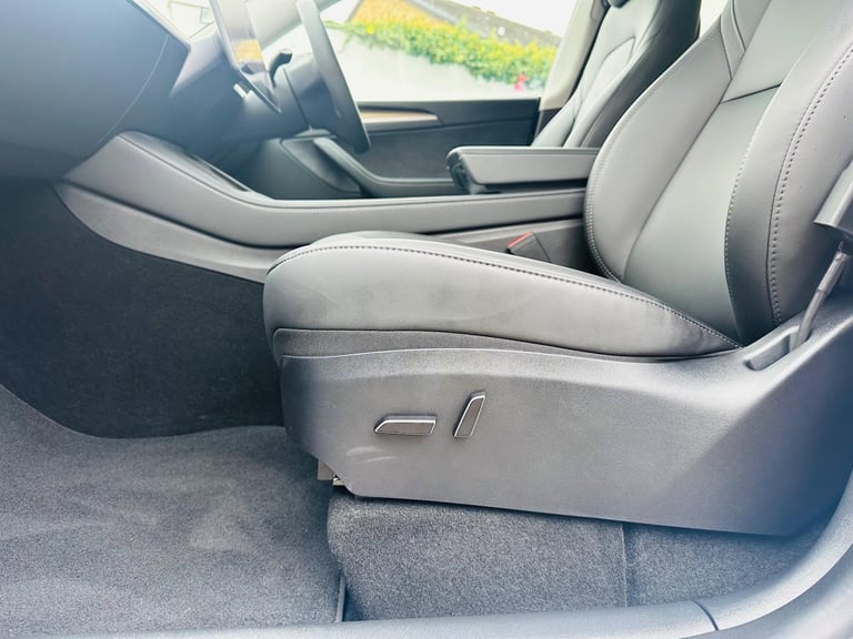 2023 Tesla Model Y Auto RWD 5dr MPV Electric Automatic