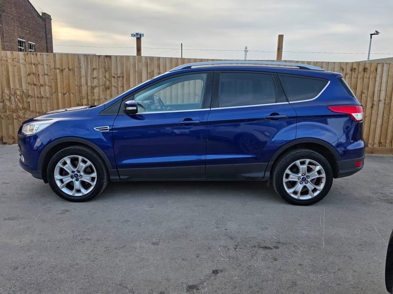Ford, KUGA, Hatchback, 2016, Manual, 1997 (cc), 5 doors
