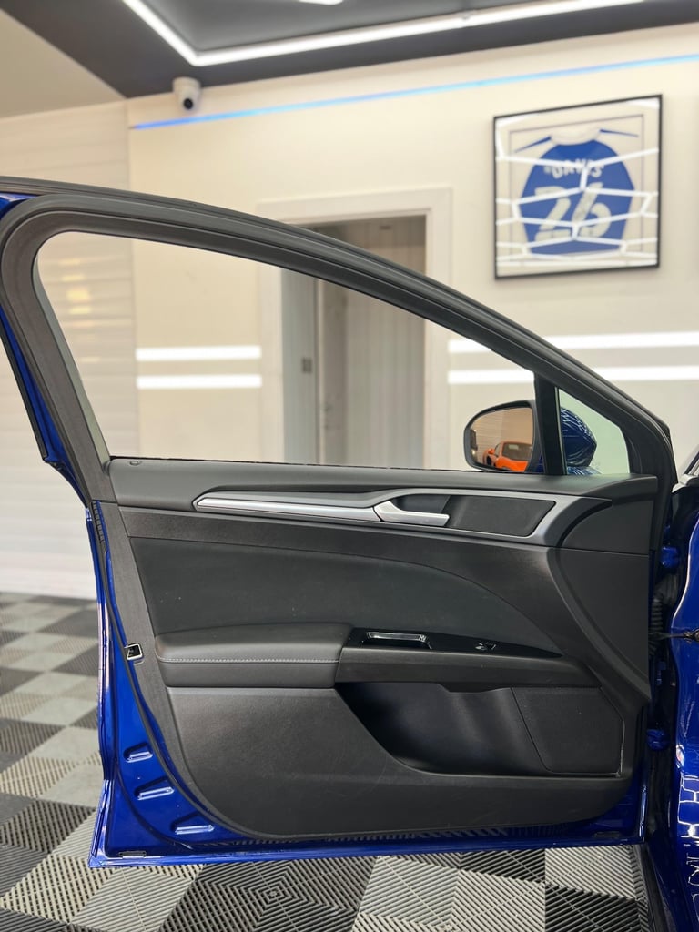 2015 Ford Mondeo 2.0 TDCi Titanium Euro 6 (s/s) 5dr ESTATE Diesel Manual