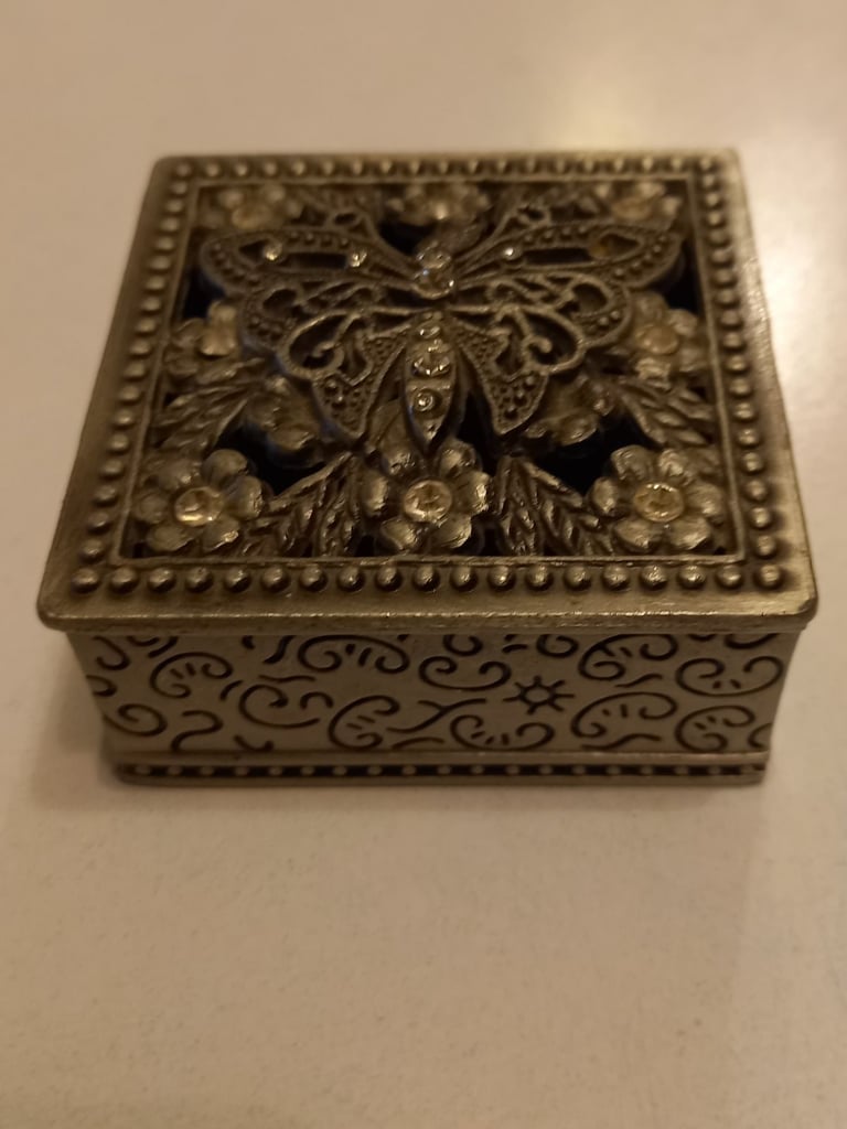 image for Butterfly trinket box