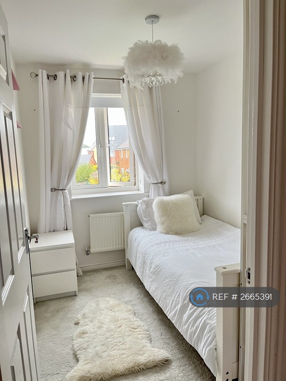 1 bedroom in Castle Hedingham, Trowbridge, BA14 (#2665391)