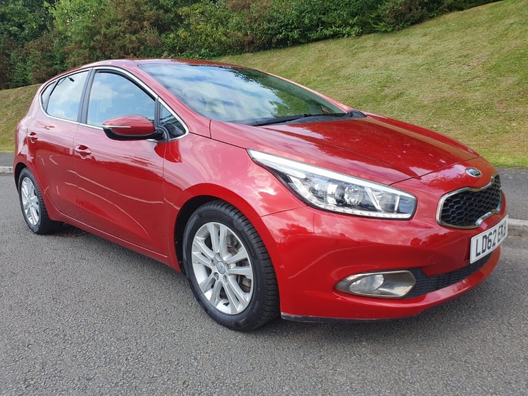 KIA CEED 1.6 CRDi 2 EcoDynamics 5dr Tax £20 Super condition Recent major service