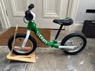 Woom Balance Bike Size 1 (1.5-3.5 Year Olds) With DOCK Bike stand