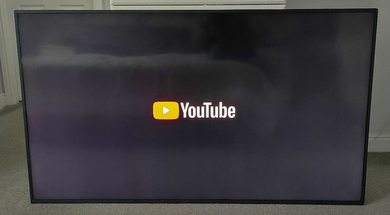 65" GVISION WALL MOUNT FULL HD SCREEN SLIM LED+FIRESTICK LOADS OF APPS RC NEW WALL BRACKETS