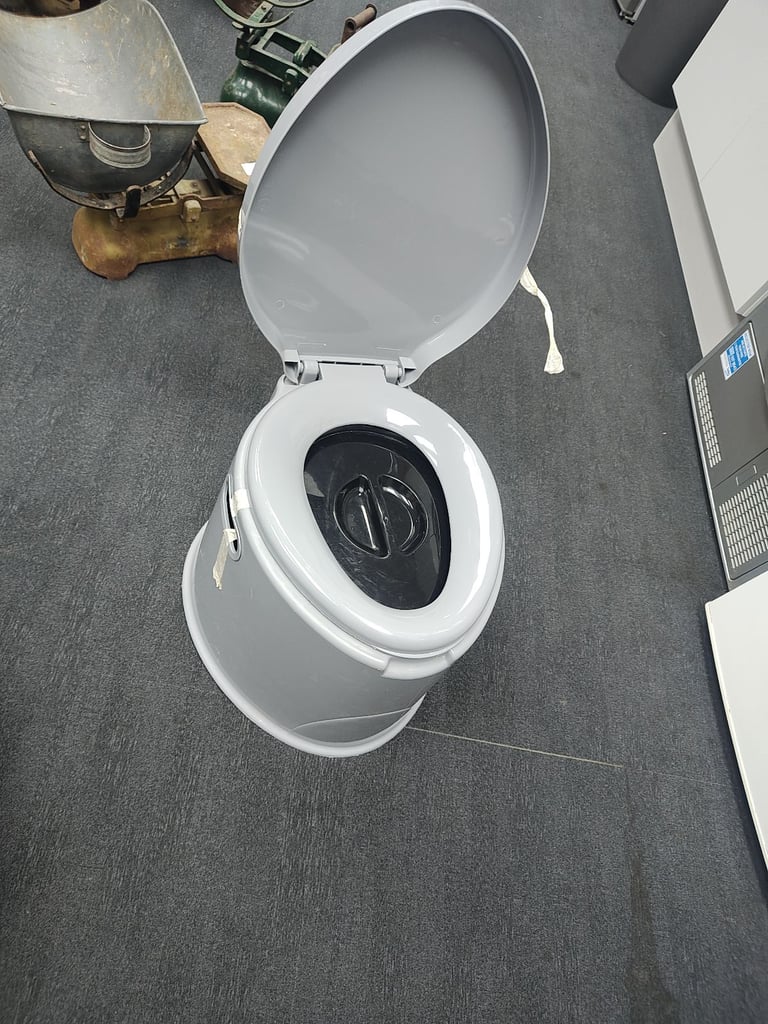 Camping toilet