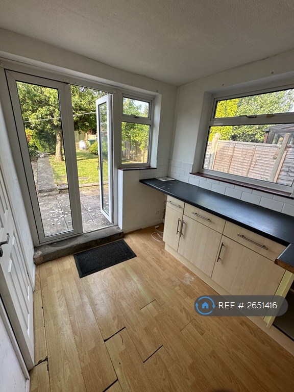 4 bedroom house in Filton Avenue, Filton, Bristol, BS34 (4 bed) (#2651416)