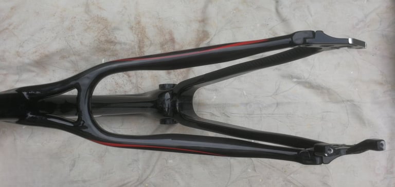 Beks carbon fibre MTB frame 26 inch size small ex condition 