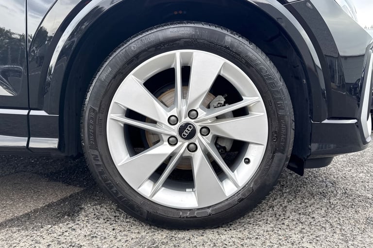 2022 Audi Q2 S line 35 TFSI  150 PS 6-speed SUV PETROL Manual