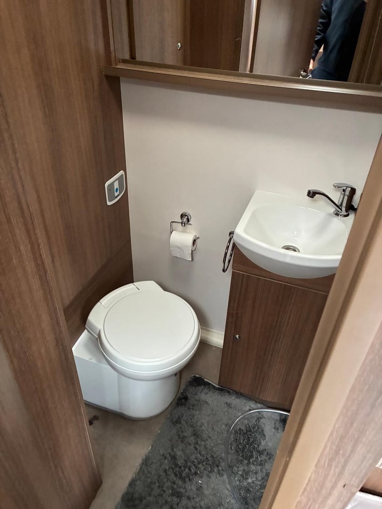 2019 Bailey Phoenix 642