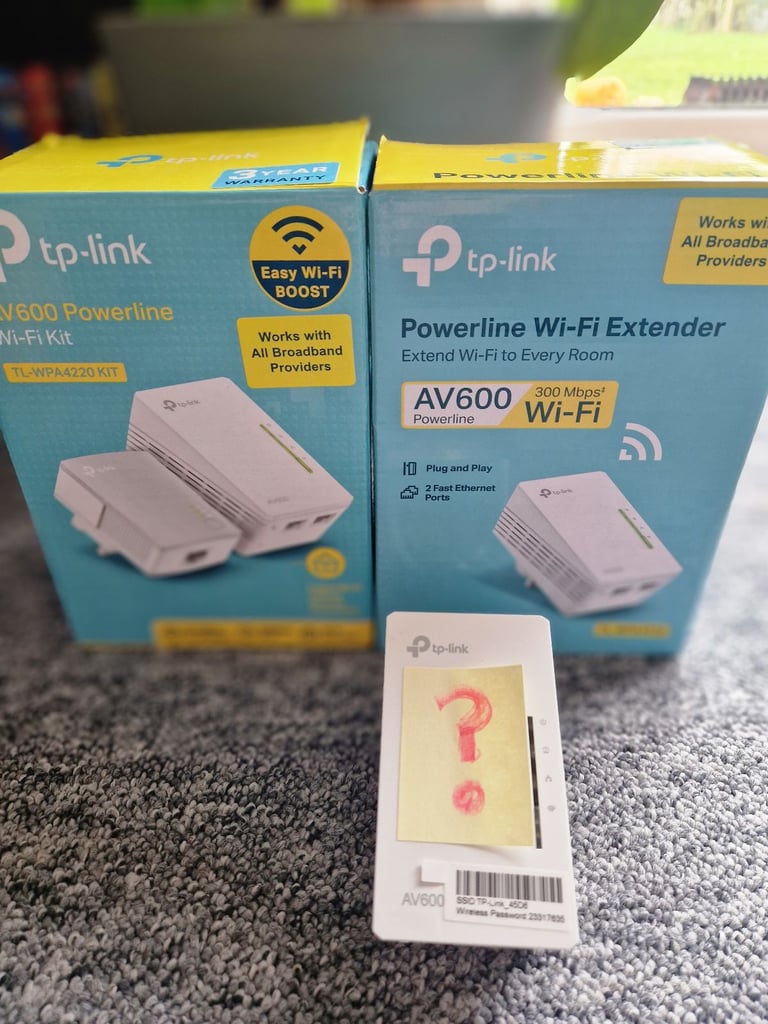 image for tp-link AV600 Powerline and Wi-Fi extender (plus spare/repair)