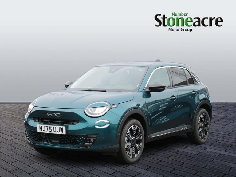 2025 Fiat 600 1.2 Hybrid 48V La Prima 5dr eDCT-6 HATCHBACK PETROL Automatic