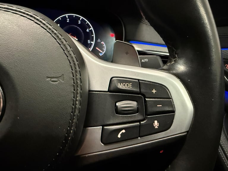 2018 BMW 5 Series 530d xDrive M Sport 4dr Auto SALOON DIESEL Automatic