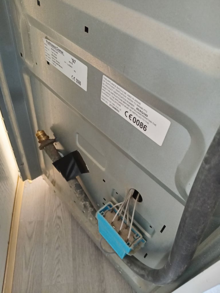 Parkinson cowan renown deluxe gas cooker 