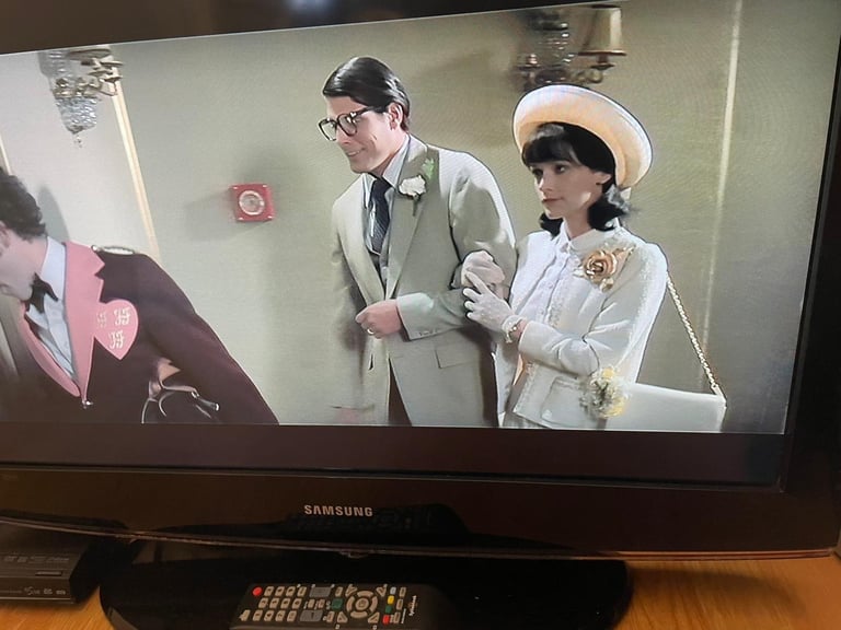 Samsung tv 32 inch 