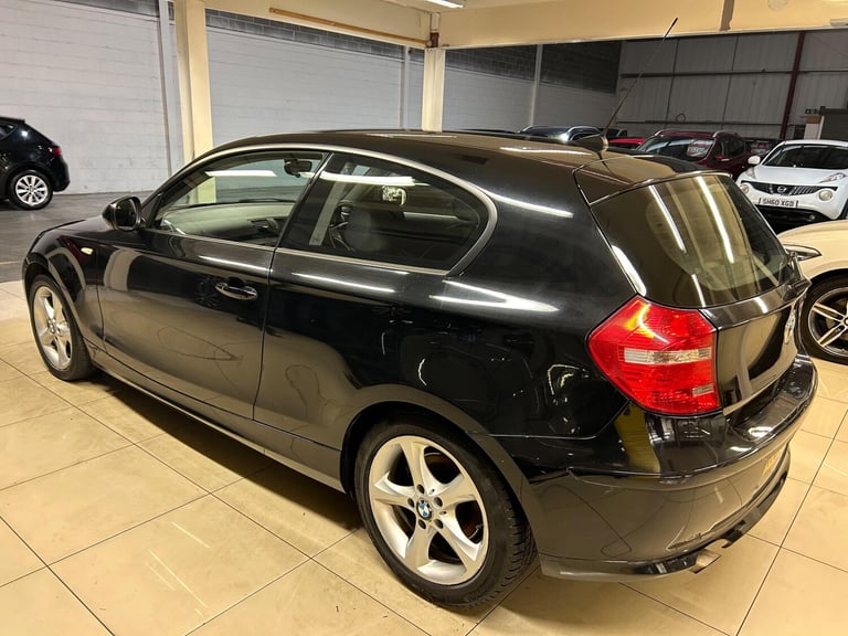 2011 BMW 1 Series 118d Sport 3dr HATCHBACK DIESEL Manual