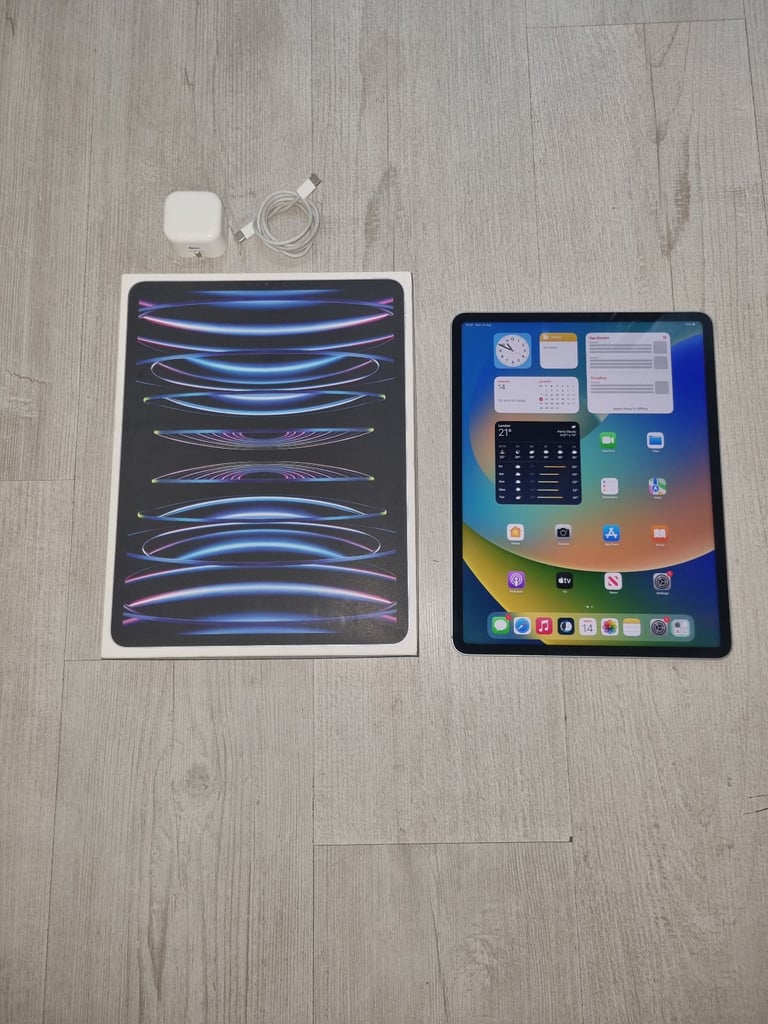 image for Ipad Pro 12.9 6TH Gen 5G Cellular Wifi 2023 M2 128GB 6 Generation Silver