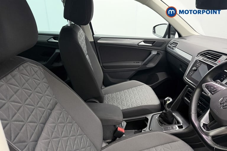 2021 Volkswagen Tiguan 1.5 TSI 150 Life 5dr SUV Petrol Manual