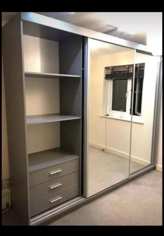 Brand New 2 or 3 Doors Sliding Wardrobe with Mirrors & Drawers - Assembly available Fast Delivery