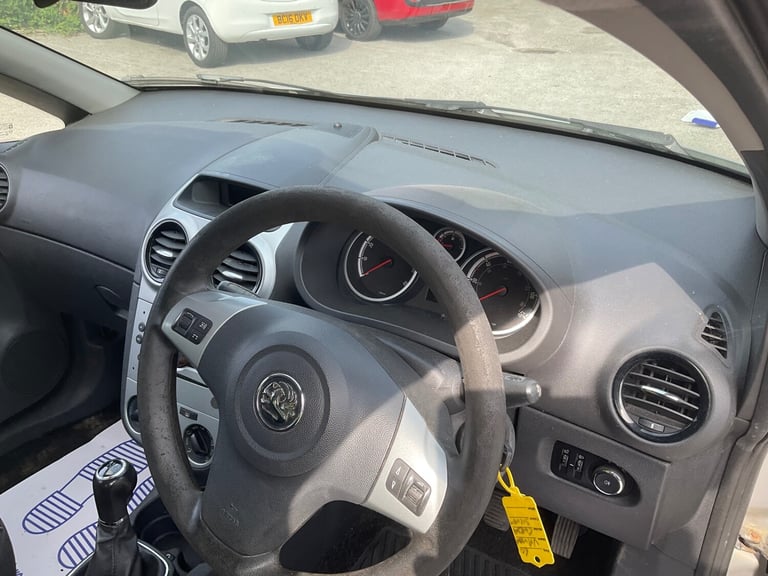 2010 Vauxhall Corsa 1.2i 16V [85] Exclusiv 5dr [AC] HATCHBACK Petrol Manual