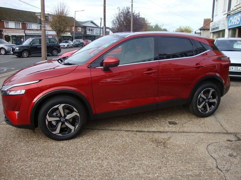2022 Nissan Qashqai 1.3 DiG-T MH 158 N-Connecta 5dr Xtronic HATCHBACK Petrol Automatic