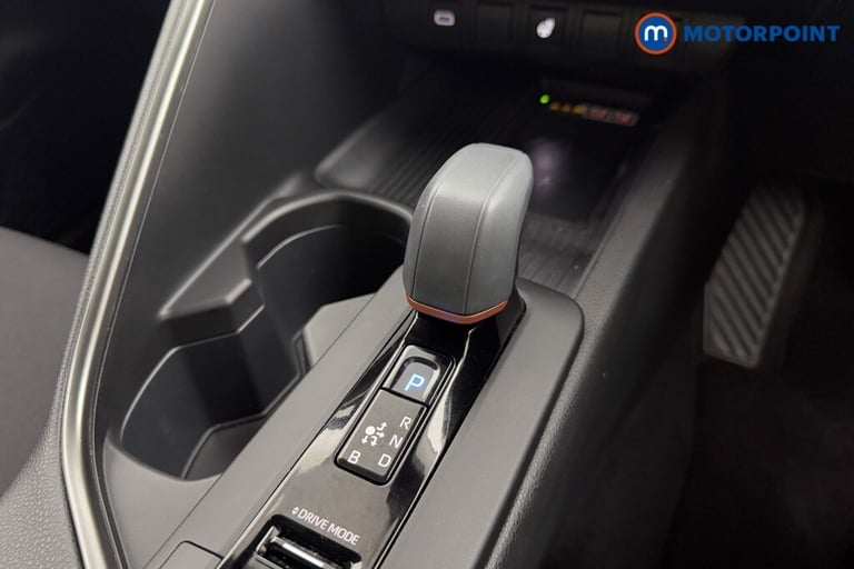 2024 Toyota C-HR 2.0 PHEV Design 5dr CVT HATCHBACK PETROL/ELECTRIC Automatic