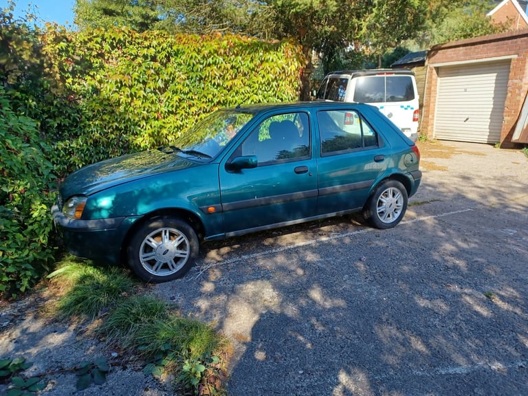 Ford, FIESTA, Hatchback, 2000, Manual, 1388 (cc), 5 doors