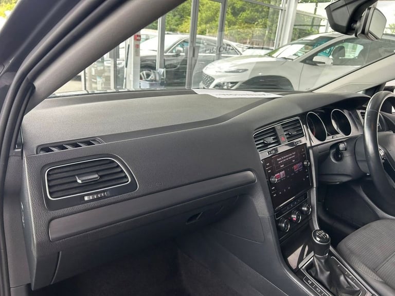 2019 Volkswagen Golf 1.6 TDI Match Hatchback 5dr Diesel Manual Euro 6 (s/s) (115 ps) 1 FORMER OW ...