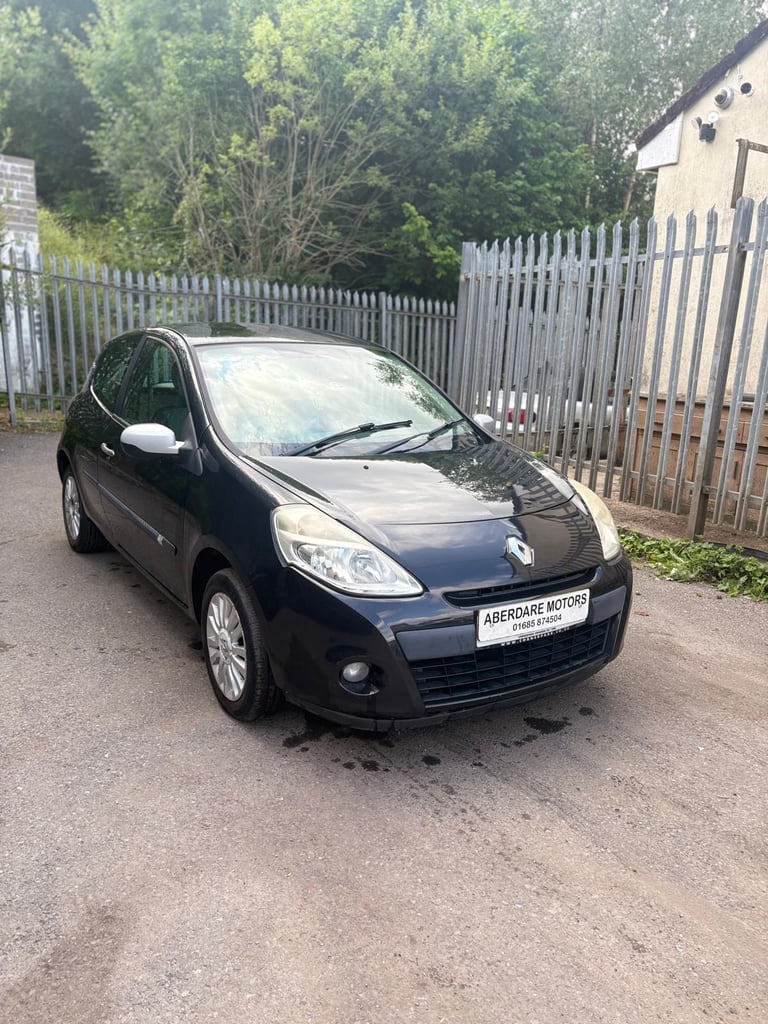 RENAULT CLIO 1.5 dCi I-Music 2010