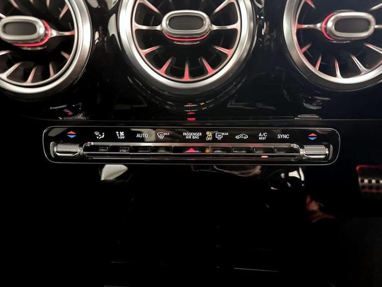 2019 Mercedes-Benz CLA 2.0 CLA220d AMG Line (Premium) Coupe 8G-DCT Euro 6 (s/s) 4dr Automatic Sal...