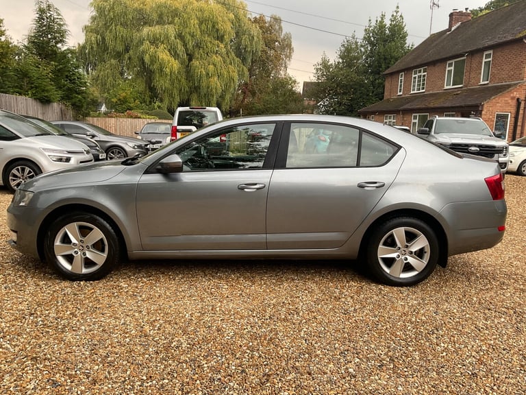 2013 Skoda Octavia 1.6 TDI CR SE 5dr HATCHBACK Diesel Manual