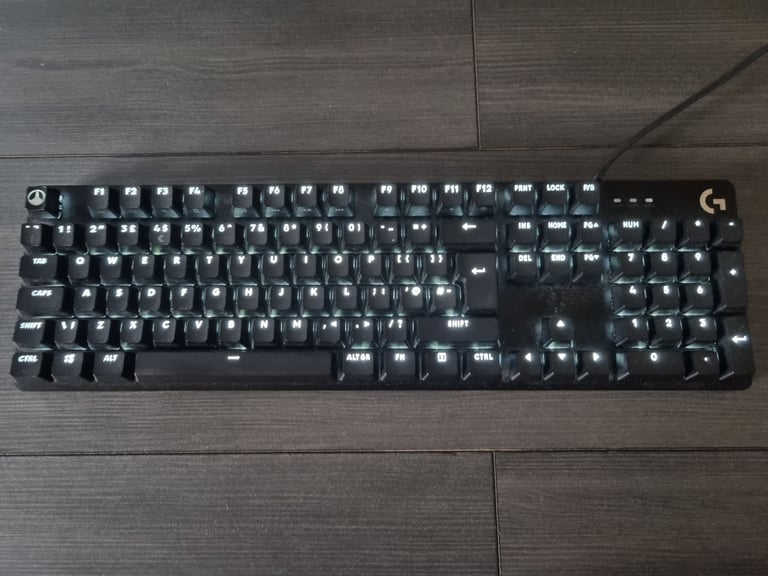 Logitech G413 SE Wired Gaming Keyboard - Black for pc laptop computer desktop console