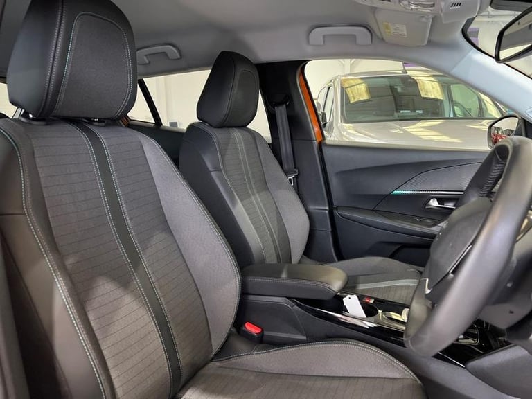 2022 Peugeot 2008 1.2 PureTech 130 Allure 5dr Manual Estate Petrol Manual