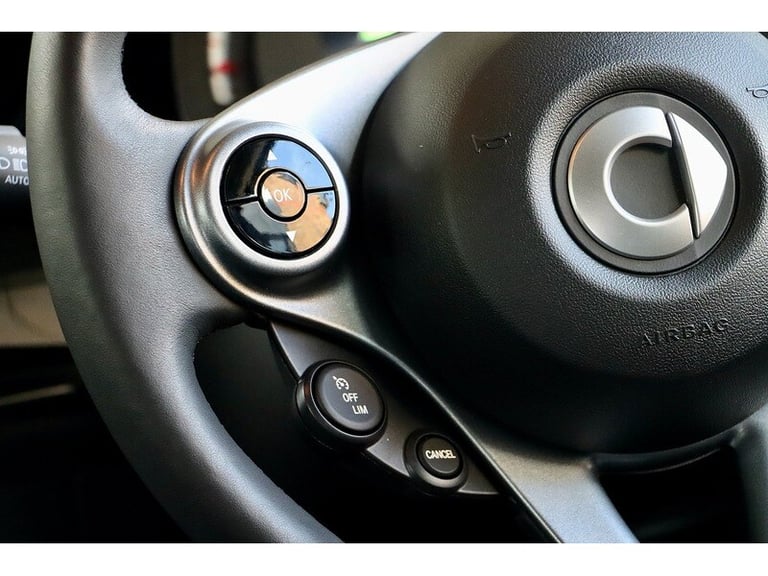 2023 smart fortwo 17.6kWh Prime Exclusive Coupe 2dr Electric Auto (22kW Charger) (82 ps) Coupe El...