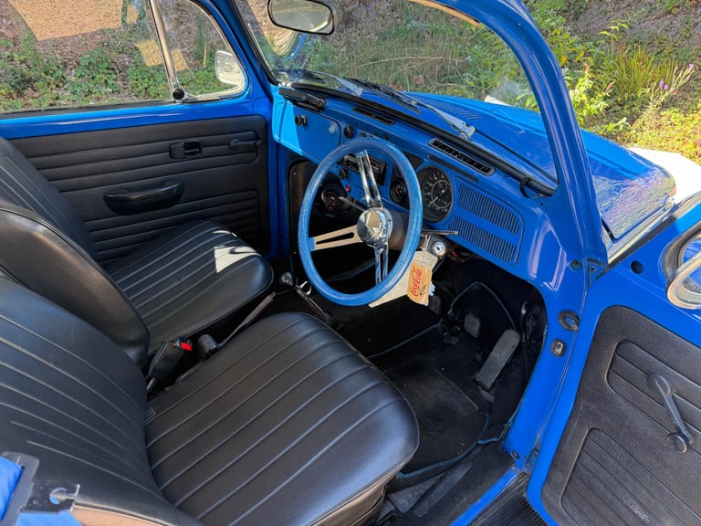 1972 Cal Look Volkswagen Beetle