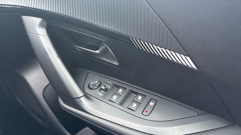 2024 Peugeot 2008 50kWh Allure SUV 5dr Electric Auto (7kW Charger) (136 ps) SUV Electric Automatic