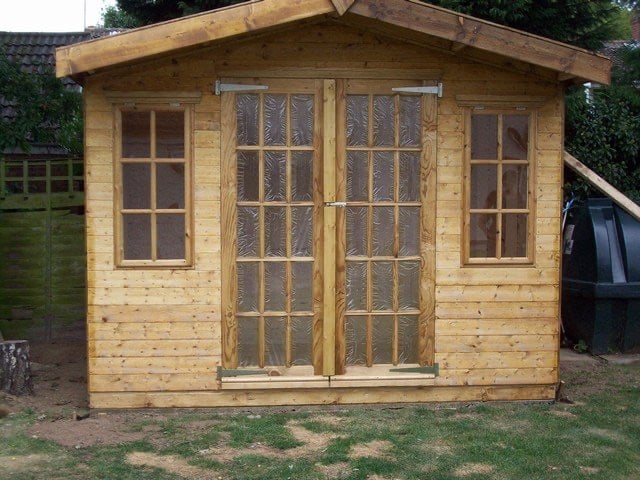 GARDEN SUMMERHOUSE HEAVY DUTY ERECTED FOR FREE
