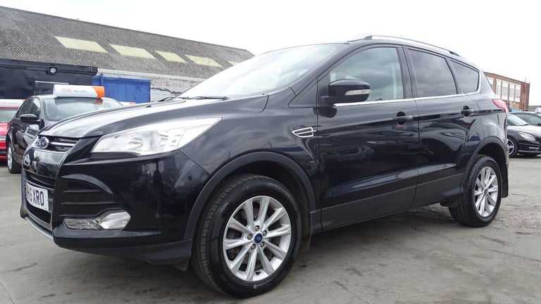 FORD KUGA 2.0 TDCi Titanium Black Manual Diesel 2015