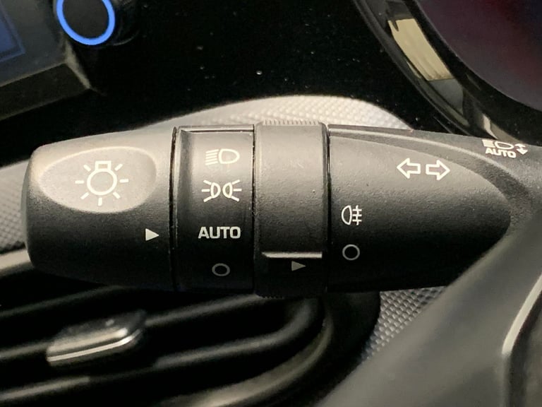 2022 Hyundai i10 1.2 SE Connect Hatchback 5dr Petrol Auto Euro 6 (s/s) (84 ps) - BLUETOOTH - Hatc...