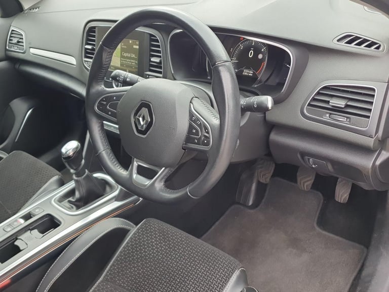 2017 Renault Megane 1.6 dCi Dynamique Nav 5dr Hatchback Diesel Manual