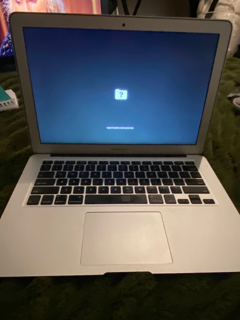 MacBook Air Model A1466 13” - needs MacOs reinstalling