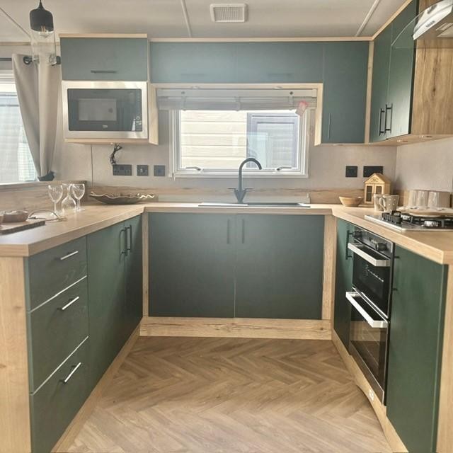 BRAND NEW STATIC CARAVAN FOR SALE AT BROADLAND SANDS HOLIDAY PARK 