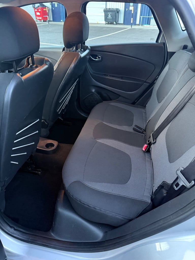 2015 Renault Captur 1.5 dCi 90 Dynamique Nav 5dr Auto HATCHBACK Diesel Automatic