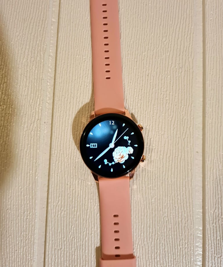 Ladies smart watch 