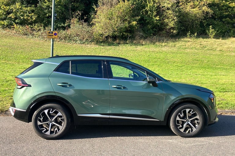  Kia Sportage 1.6 H T Gdi 4 Suv 5dr Petrol Hybrid Auto Euro 6 s/s 226 Bhp