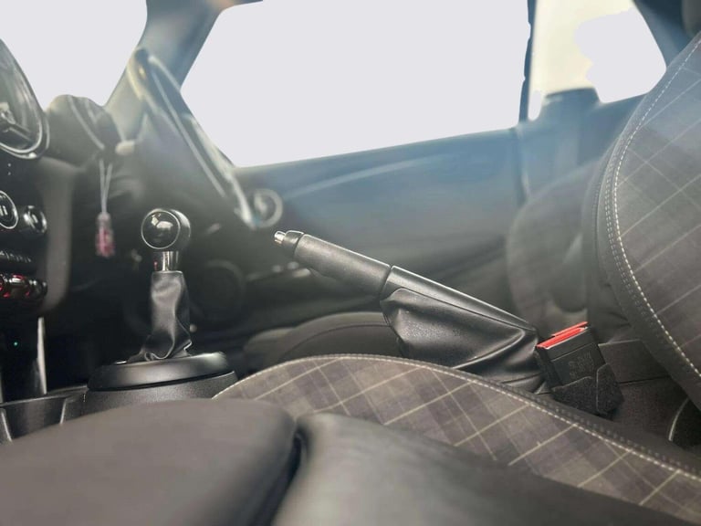 2016 MINI Convertible 1.5 Cooper D Euro 6 (s/s) 2dr CONVERTIBLE Diesel Manual