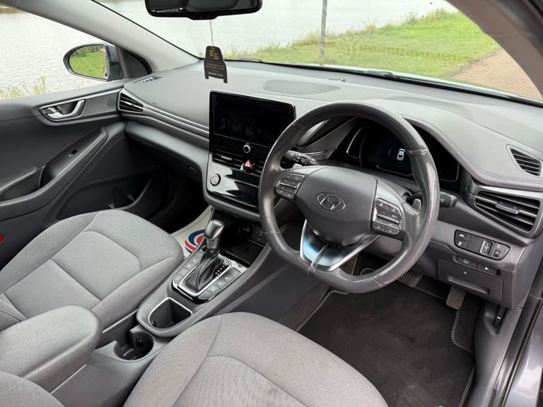 2020 70 HYUNDAI IONIQ 1.6 H-GDI PREMIUM HATCHBACK 5DR PETROL HYBRID DCT EURO 6 (