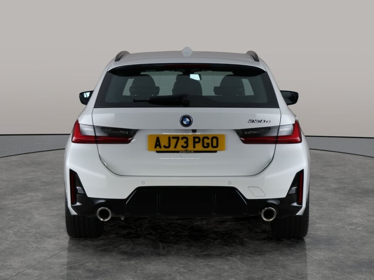 2024 BMW 3 Series 2.0 330e 12kWh M Sport Touring 5dr Petrol Plug-in Hybrid Auto Euro 6 (s/s)  Est...