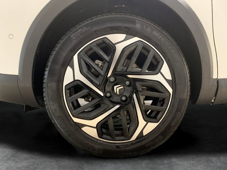 2023 Citroen C4 1.2 PureTech Shine Fastback 4dr Petrol EAT8 Euro 6 (s/s) (130 ps) - NAV - B Suv P...