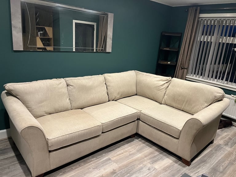 M&S Corner sofa very good quality 