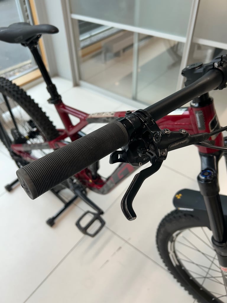 GT Force Comp Full Suspension Mountain Bike Men’s MTB Enduro Medium 27.5” Trail